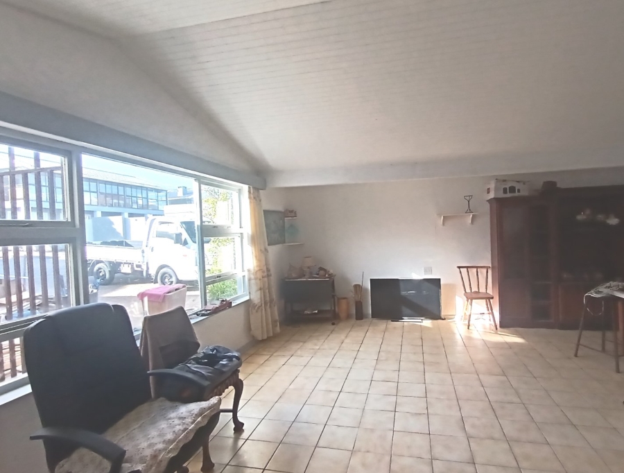 To Let 3 Bedroom Property for Rent in Glentana Western Cape